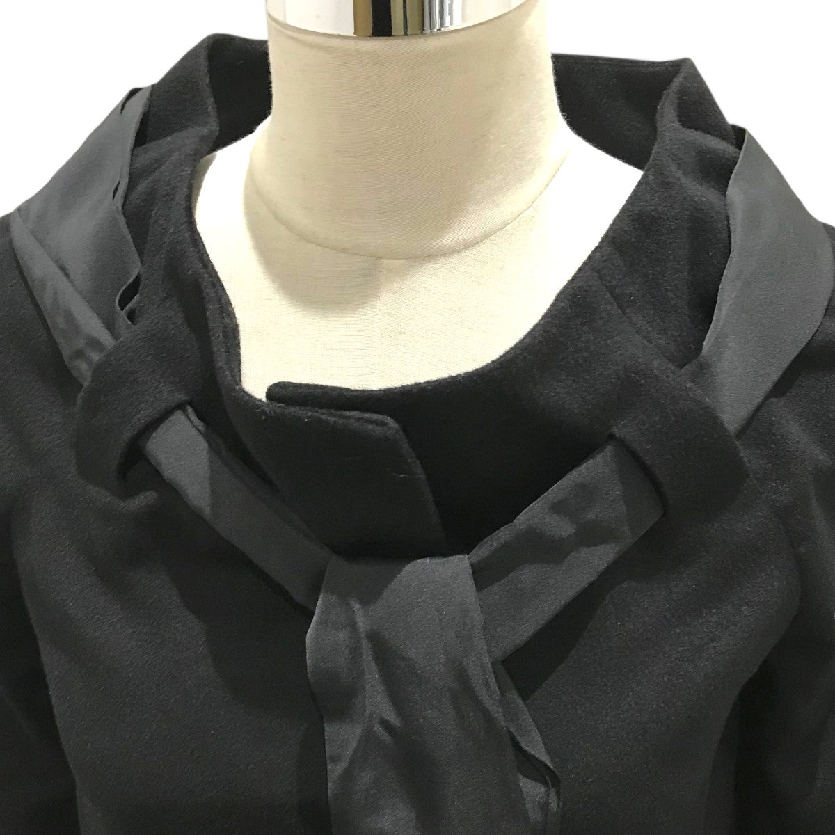 ボートネックコート