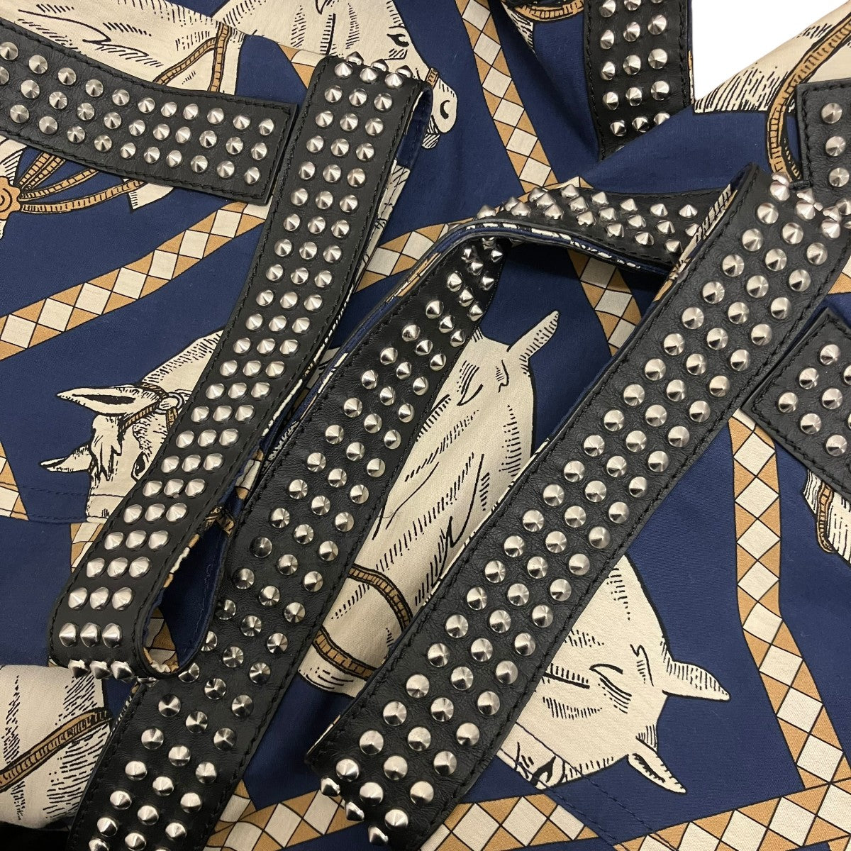 GUCCI スタッズステンカラーコート716220 Z8A6L 古着・中古-6枚目のアイテム画像