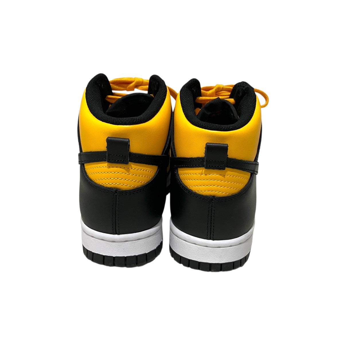 【DUNK HI RETRO】ハイカットスニーカーDD1399-700