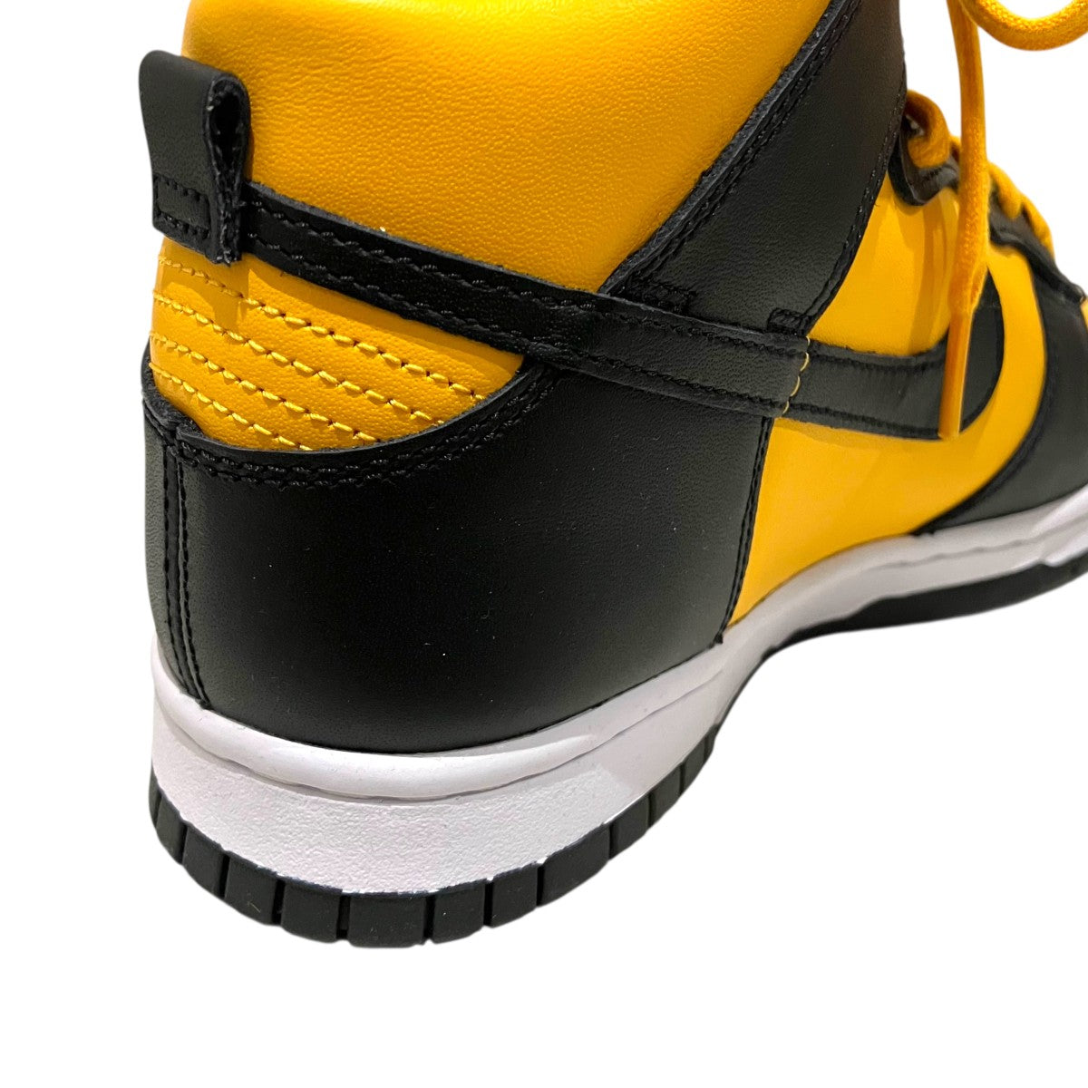 【DUNK HI RETRO】ハイカットスニーカーDD1399-700