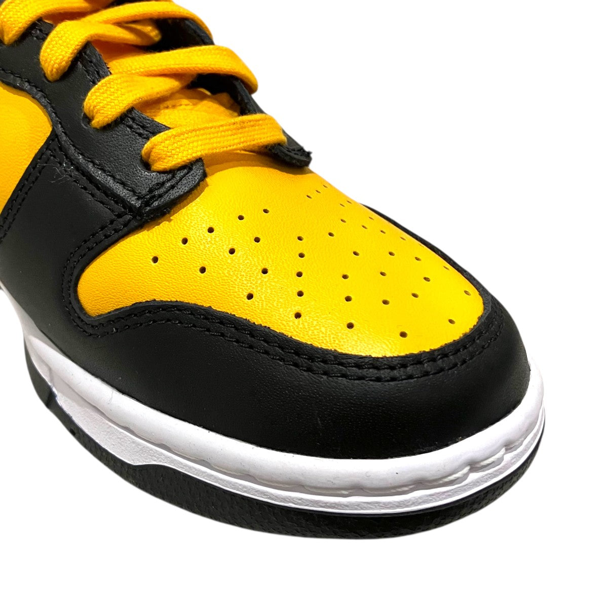 【DUNK HI RETRO】ハイカットスニーカーDD1399-700