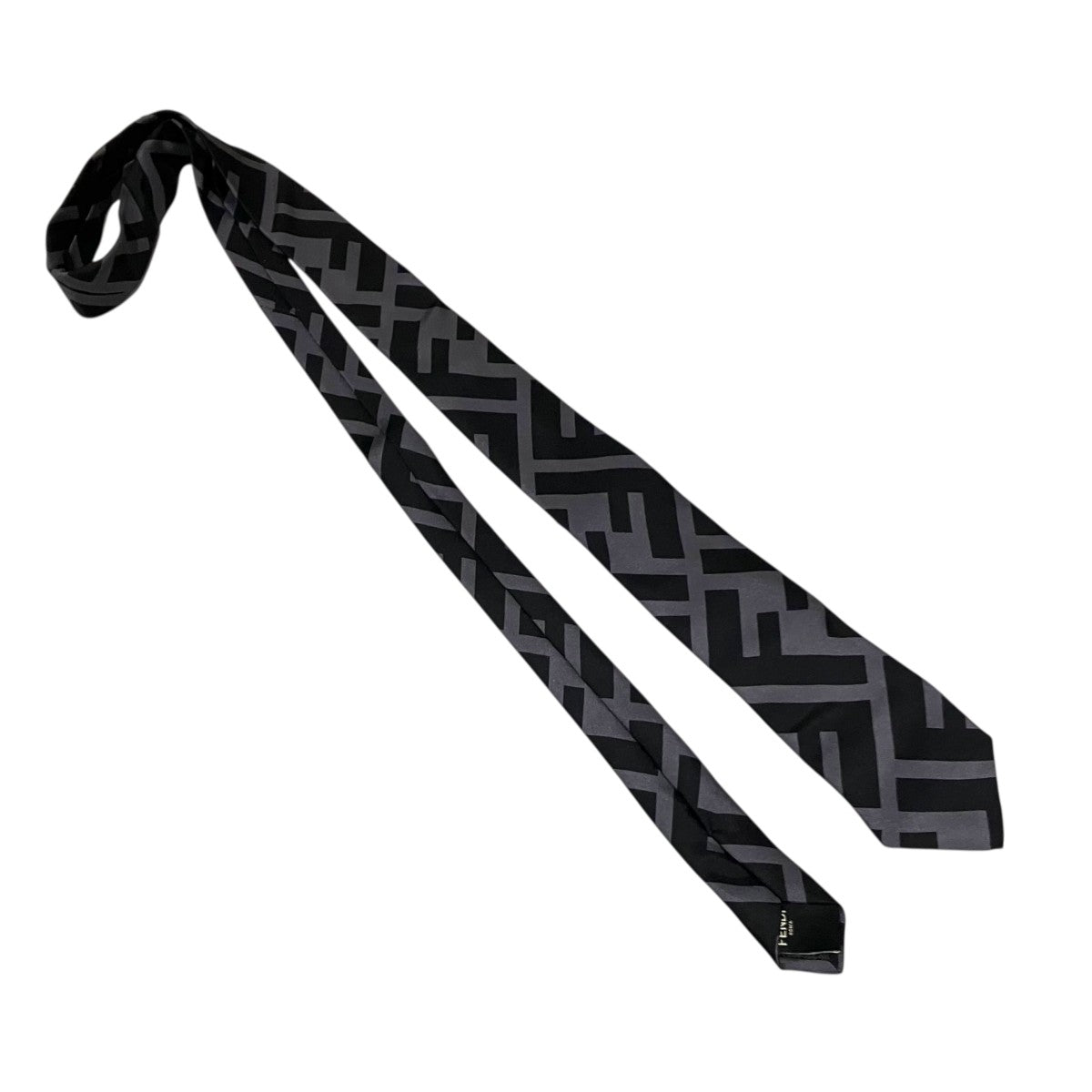 シルクネクタイ