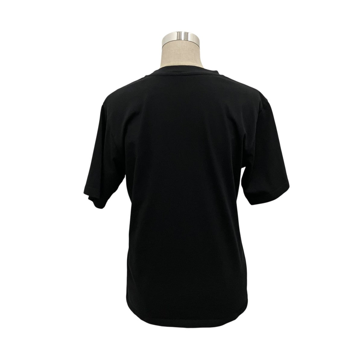 【MAGLIA MANICHE CORTE】刺繍Tシャツ