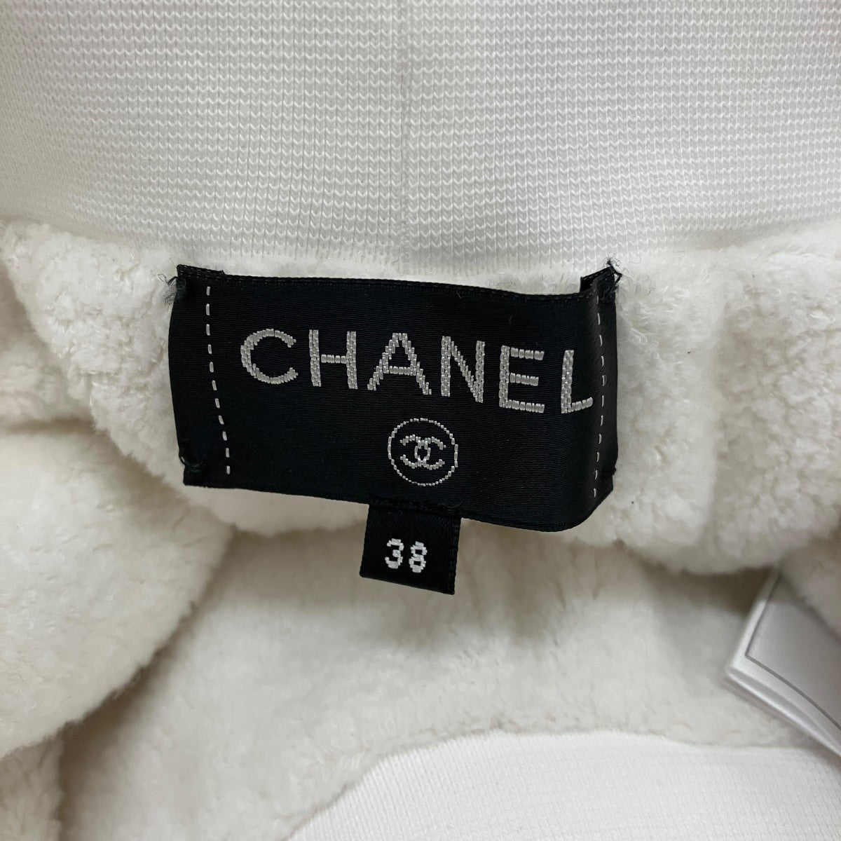 CHANEL 【COCO NIEGE SWAROVSKI CC SWEATPANTS】スワロスウェットパンツP70642K10205 古着・中古-8枚目のアイテム画像