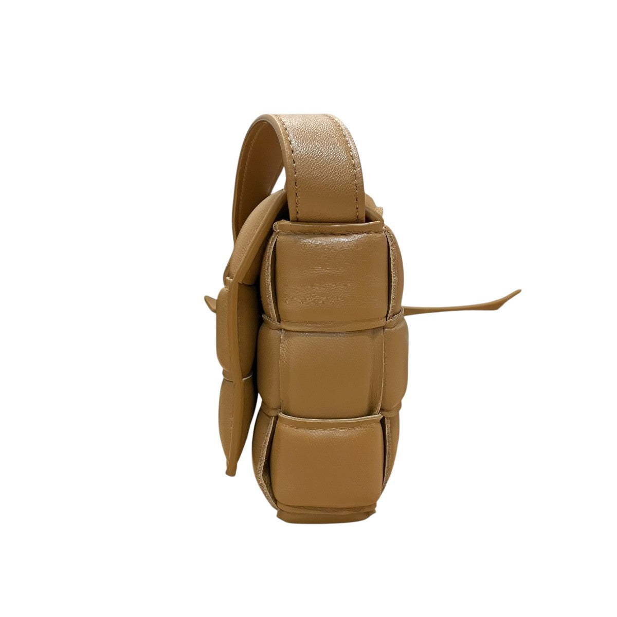BOTTEGA VENETA マキシパデッドカセットショルダーバッグ 古着・中古-3枚目のアイテム画像