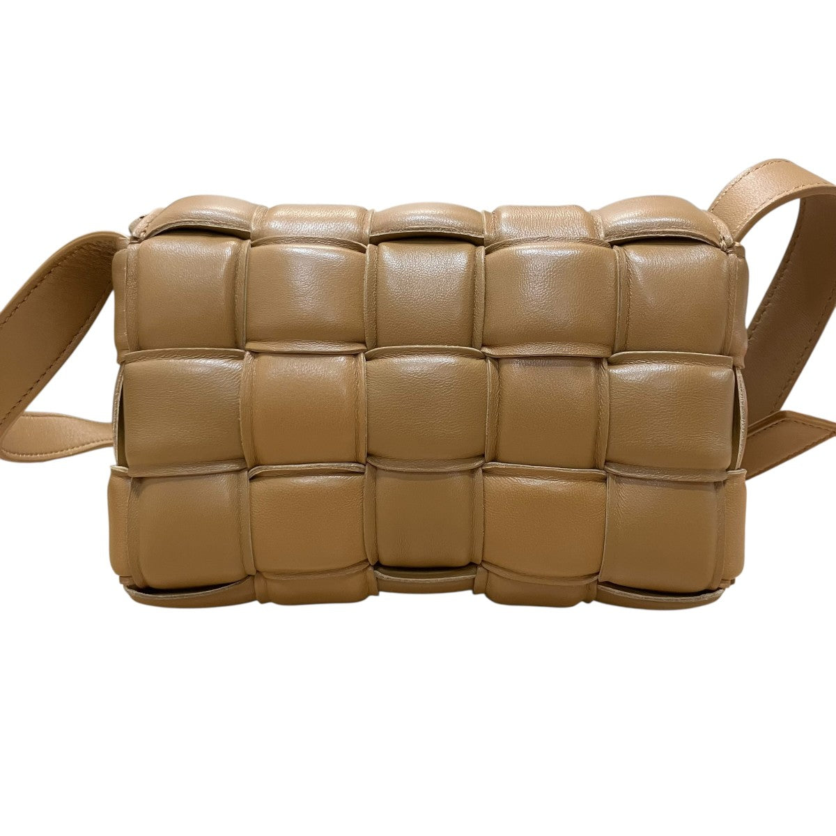BOTTEGA VENETA マキシパデッドカセットショルダーバッグ 古着・中古-4枚目のアイテム画像
