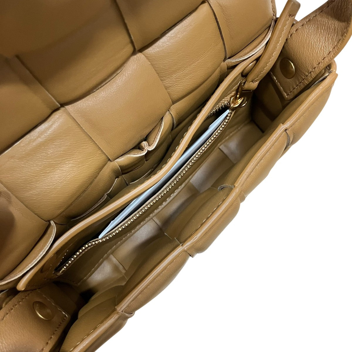 BOTTEGA VENETA マキシパデッドカセットショルダーバッグ 古着・中古-8枚目のアイテム画像