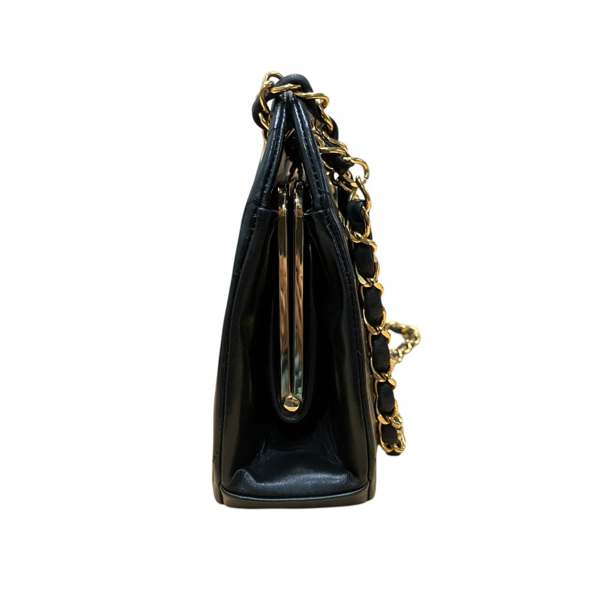 CHANEL ラムスキンVステッチがま口ショルダーバッグ 古着・中古-3枚目のアイテム画像