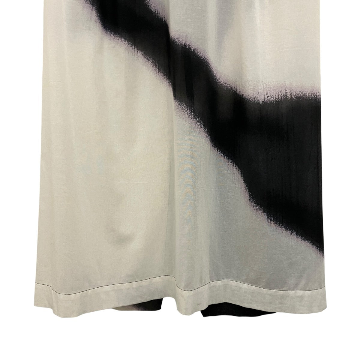 ISSEY MIYAKE(イッセイミヤケ) 25SS【SHADOW STUDY SKIRT】スカート