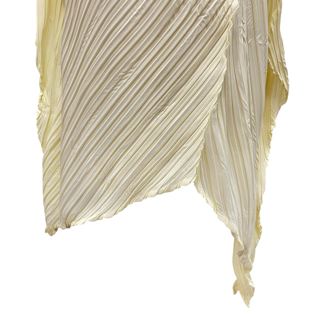 25SS【WRINKLED AND TWISTED】ノースリーブブラウスIM51FJ674