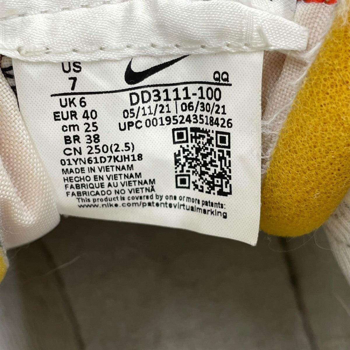 Blazer Mid 77 JimboハイカットスニーカーDD3111-100