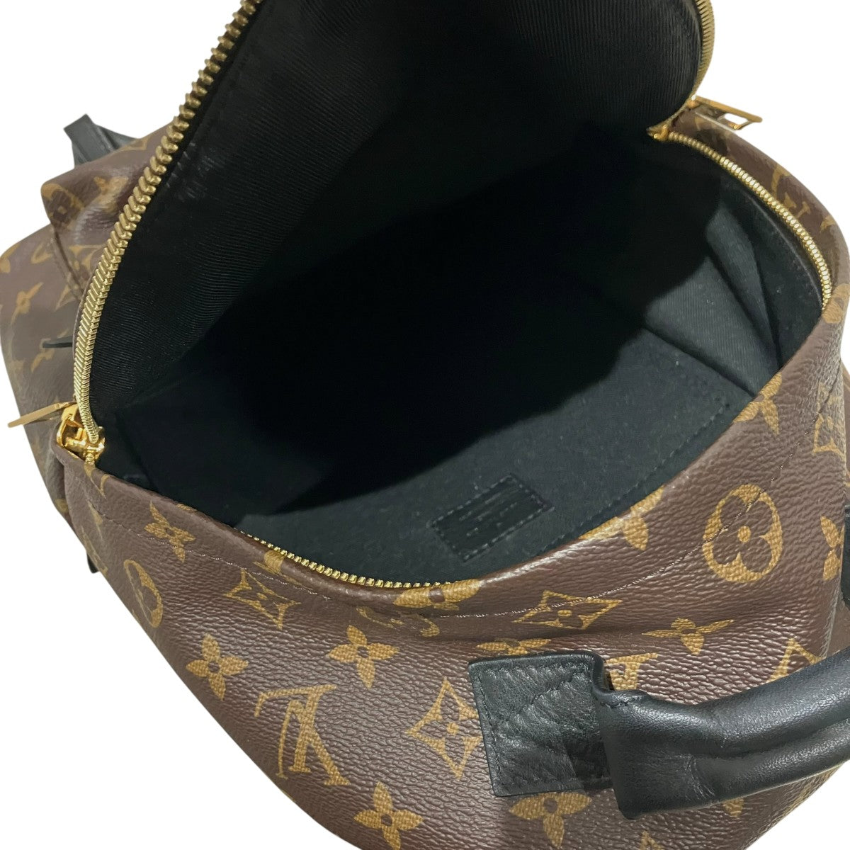 LOUIS VUITTON 【パームスプリングス バックパックMM】バックパックM44874 古着・中古-9枚目のアイテム画像