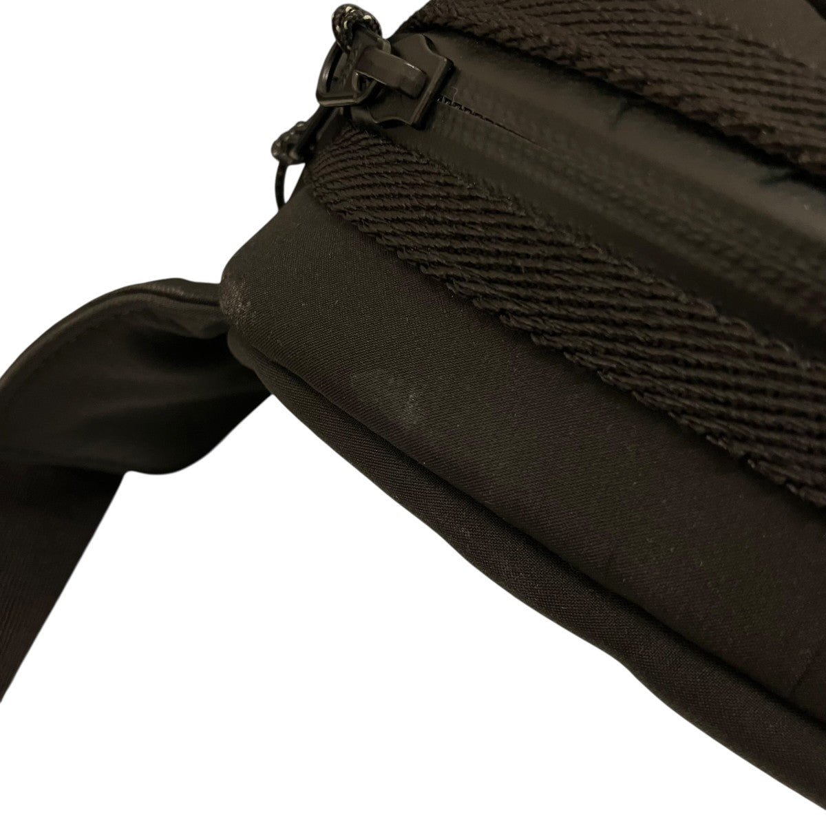 MONCLER 【CUT BELT BAG】ウエストバッグH109A5M00004 古着・中古-9枚目のアイテム画像