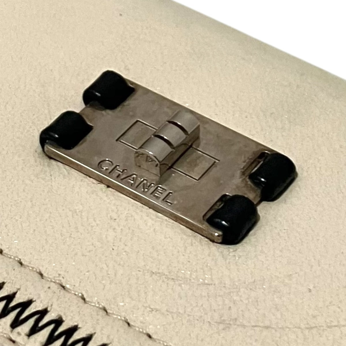 CHANEL 三つ折り財布 古着・中古-6枚目のアイテム画像