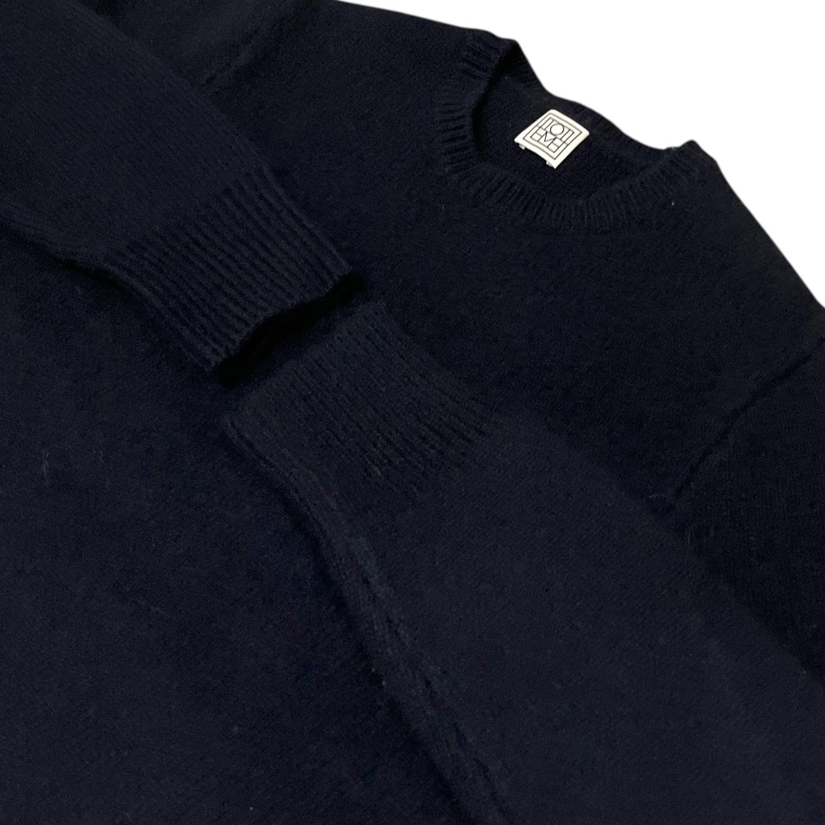 【CROPPED CREW-NECK KNIT】ウールカシミヤニット244-WRT0404-YA0126
