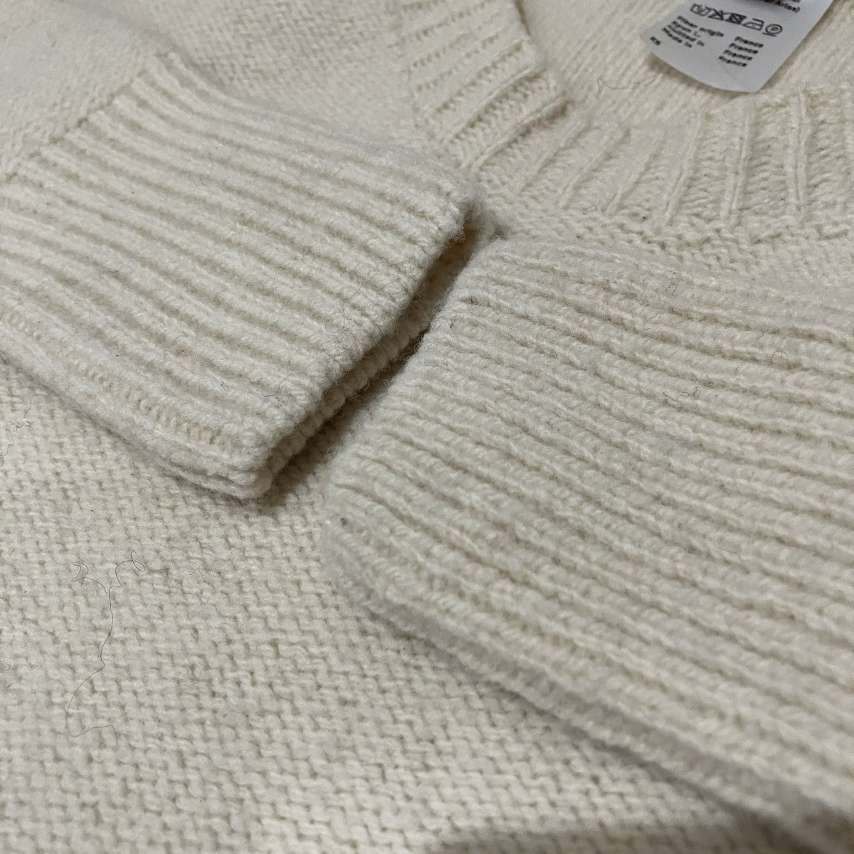 BASERANGE メリノウールニット 古着・中古-6枚目のアイテム画像