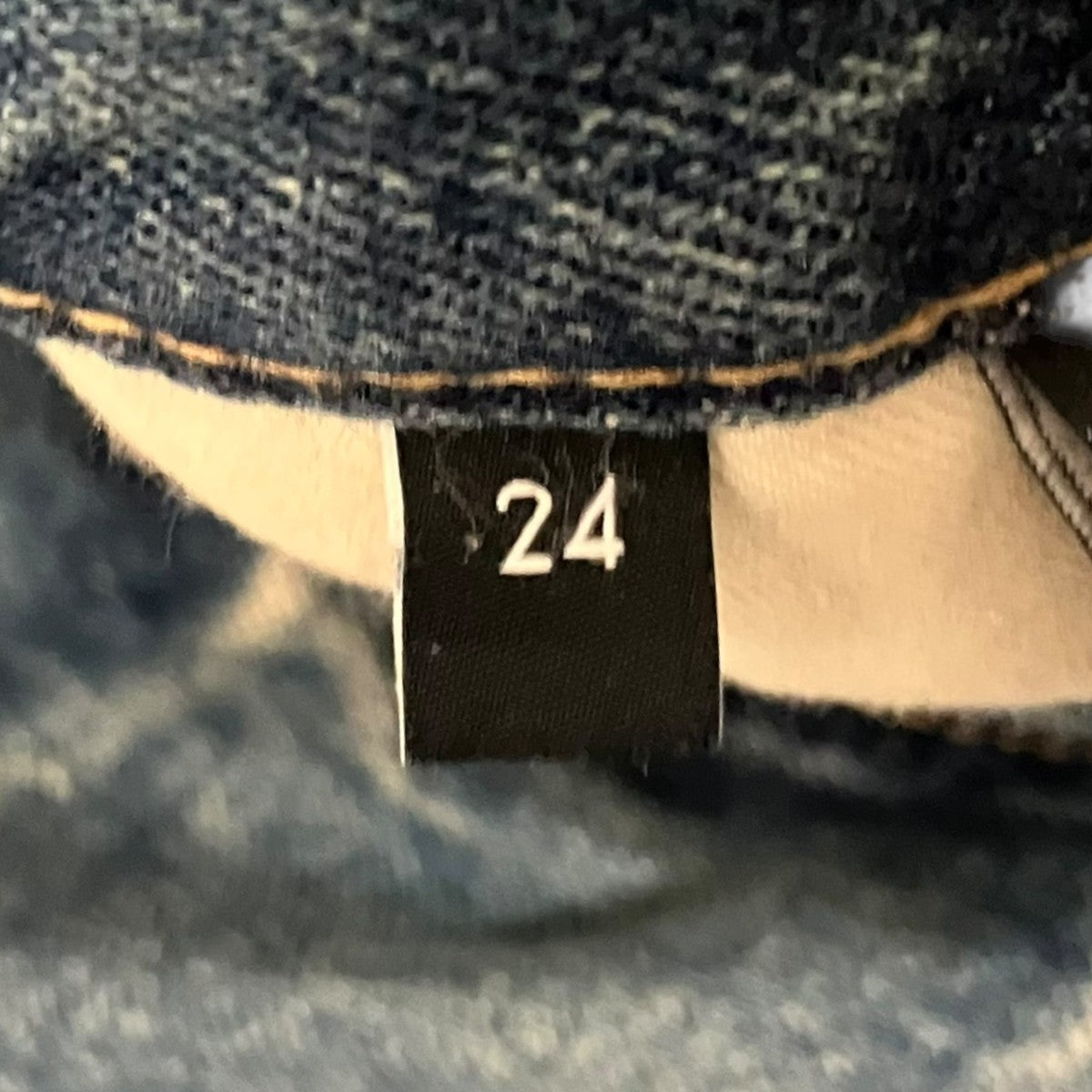 CELINE ジェーンフレアデニムパンツ2N860930F 古着・中古-6枚目のアイテム画像