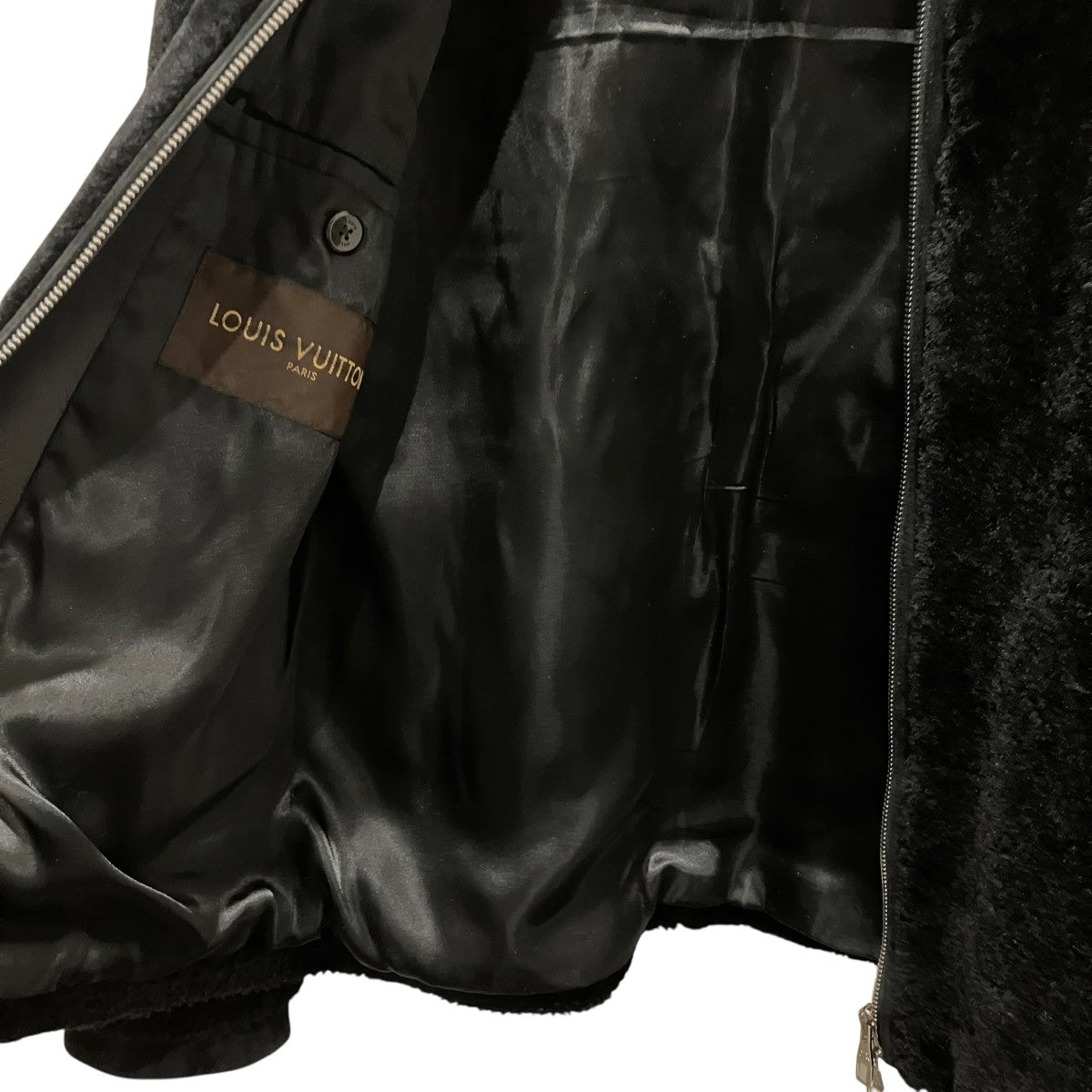 LOUIS VUITTON ムートンジャケットRM082 MNLJ52KIB 古着・中古-4枚目のアイテム画像
