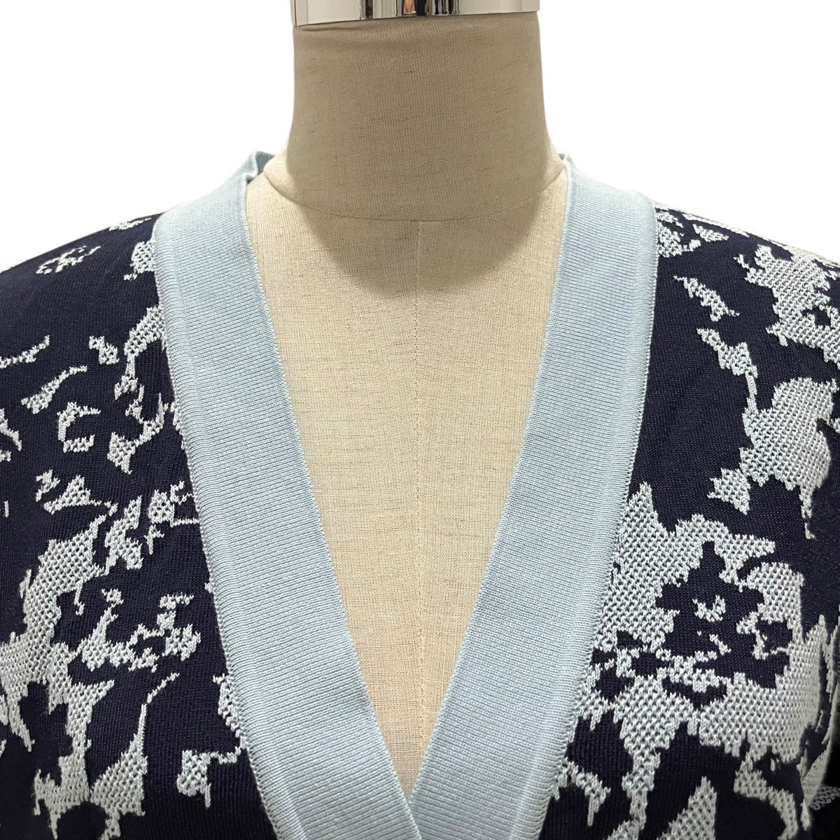 KENZO 【’FLOWER CAMO’ Cropped Cardigan】カモ柄カーディガンFE52CA4553CG 古着・中古-4枚目のアイテム画像