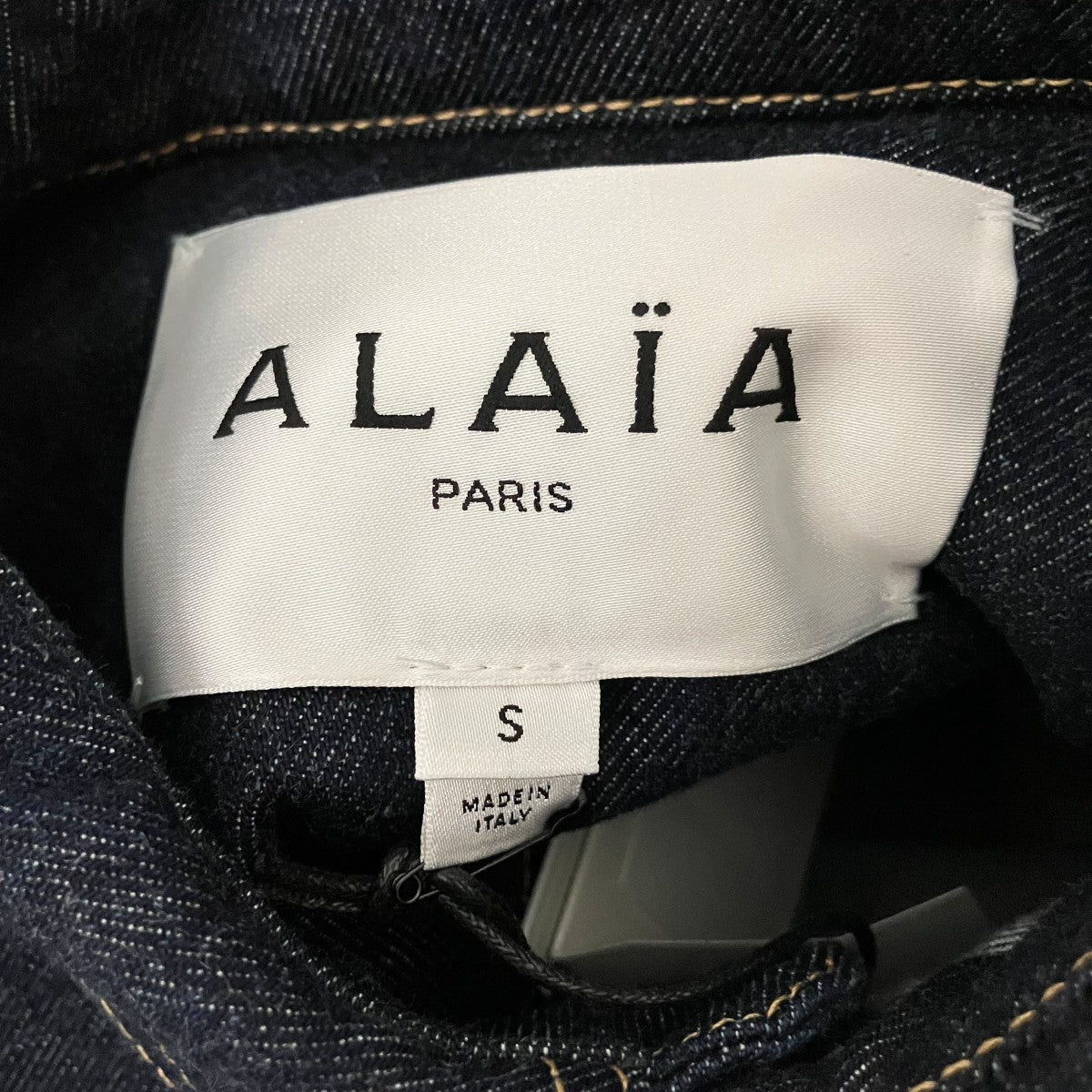 ALAIA デニムケープAA9M02953T537 古着・中古-5枚目のアイテム画像