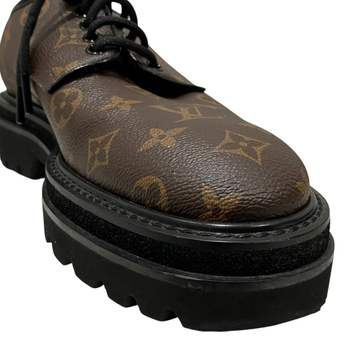 LOUIS VUITTON 【LVブラックアイスライン】モノグラムレザーシューズ1A8JE2 古着・中古-7枚目のアイテム画像
