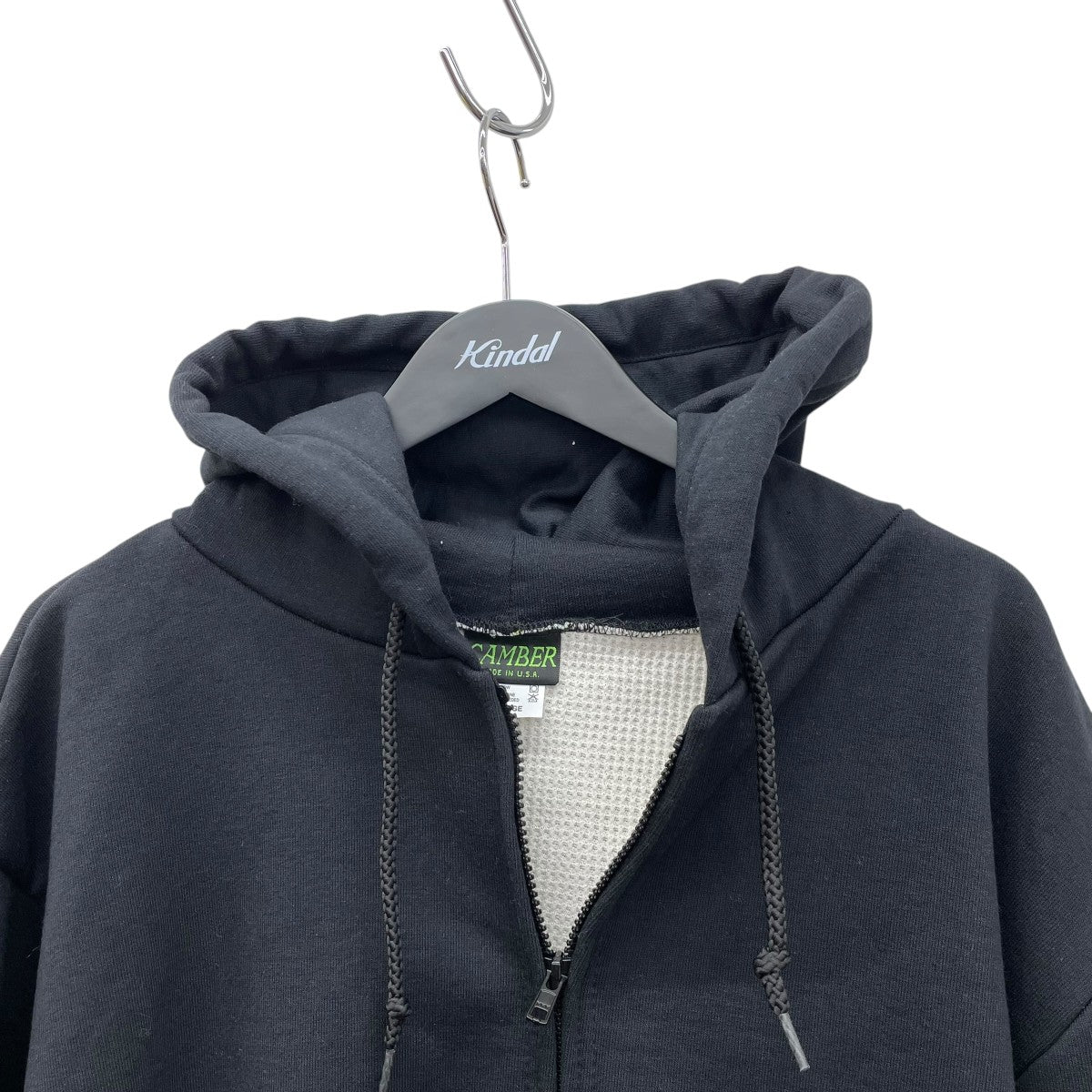 ZIP HOODED CHILL BUSTERジップパーカー