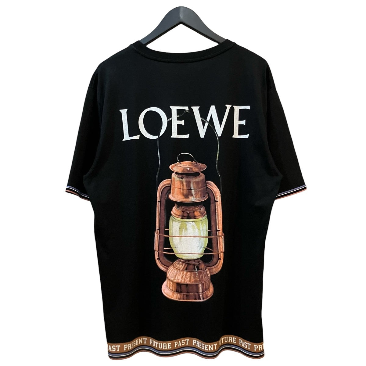 LOEWE(ロエベ) プリントTシャツ ブラック サイズ L｜【公式】カインド