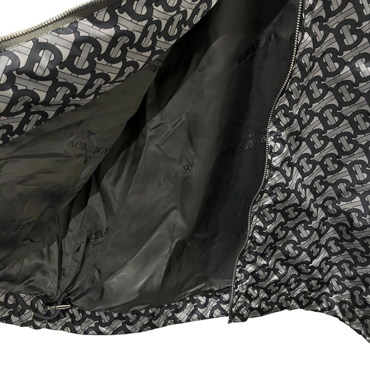 BURBERRY 総柄ジャケット8048819 古着・中古-4枚目のアイテム画像
