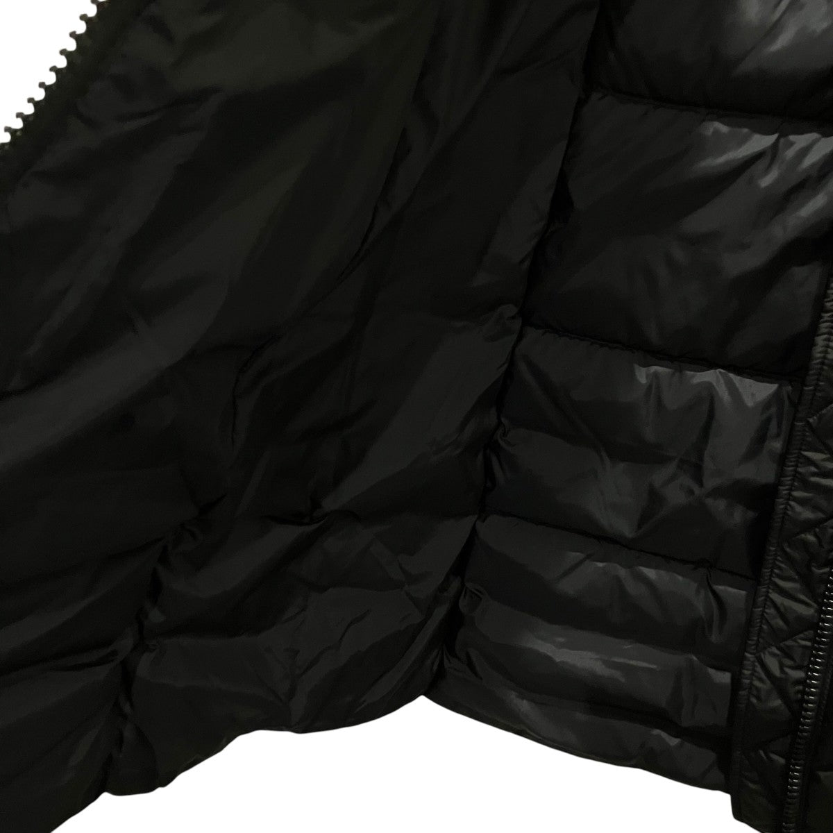 MONCLER 【TALEV】ダウンコートE20934937085 古着・中古-4枚目のアイテム画像