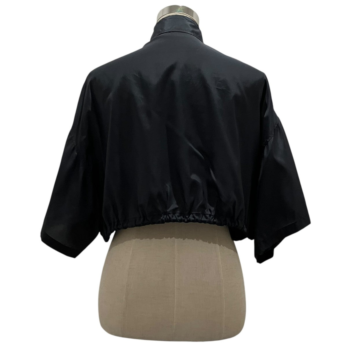 PRADA クロップドナイロンシャツP454F 古着・中古-2枚目のアイテム画像