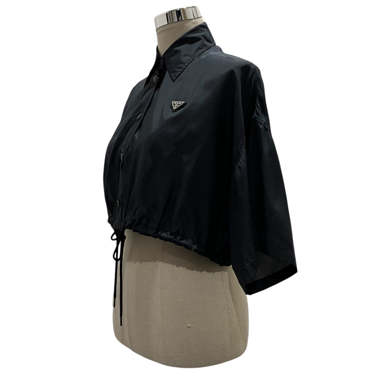 PRADA クロップドナイロンシャツP454F 古着・中古-3枚目のアイテム画像