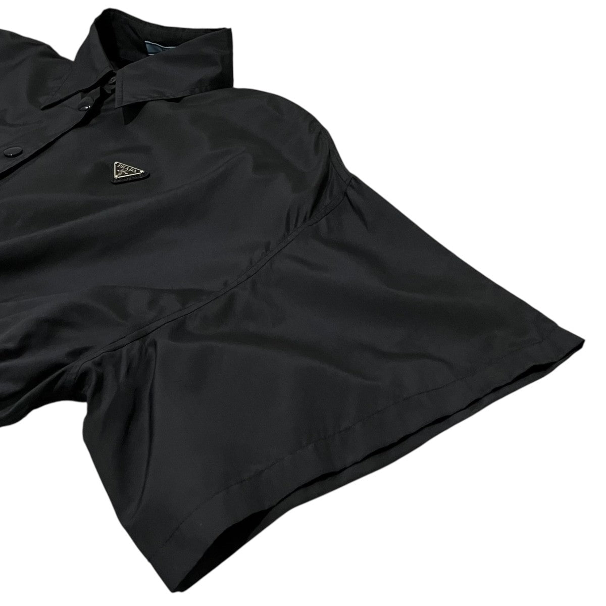 PRADA クロップドナイロンシャツP454F 古着・中古-6枚目のアイテム画像