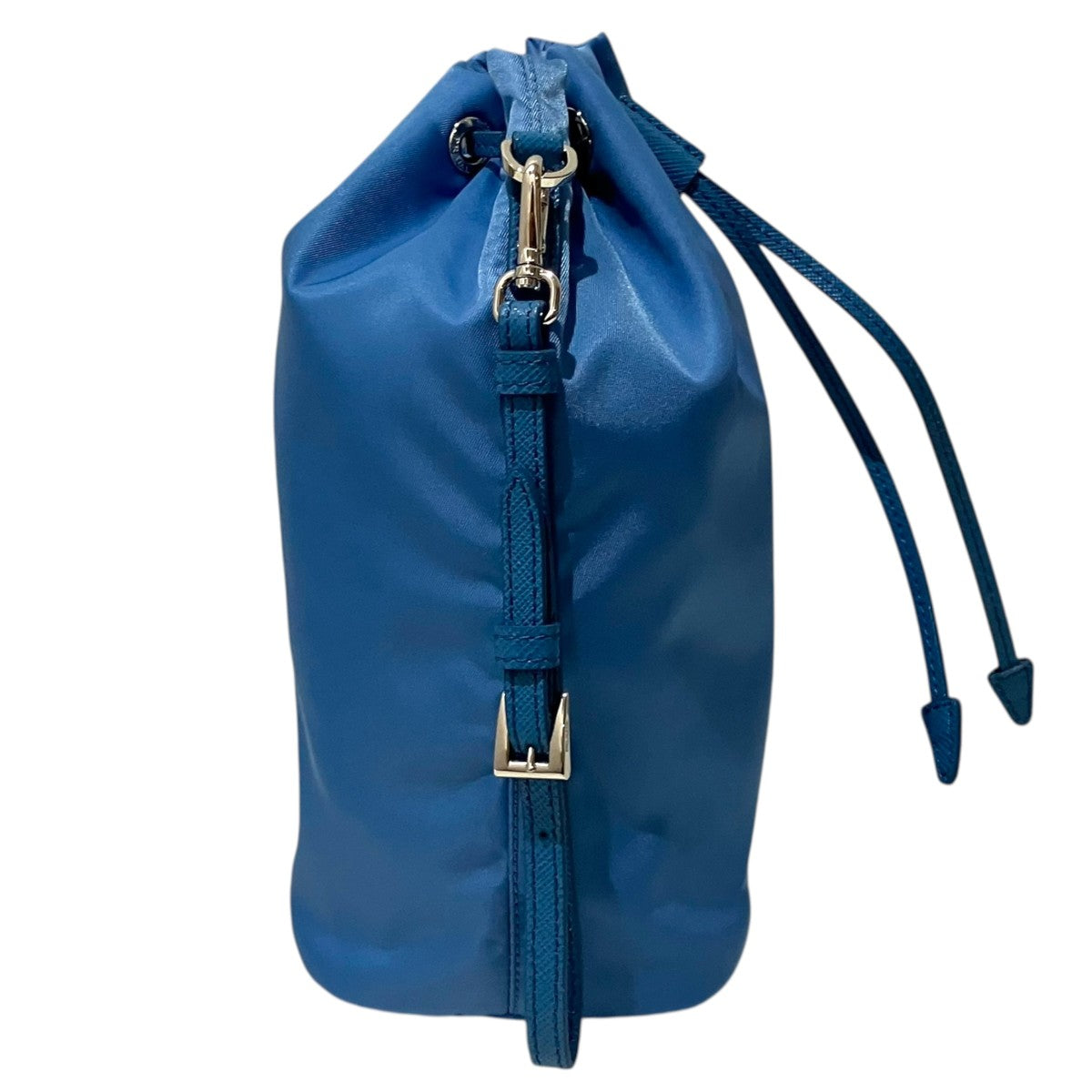 PRADA ナイロン　ブルー　 ポーチ　巾着 PRADA(プラダ) 【Re-Nylon ポーチ】巾着バッグ1NS369 1NS369 スカイ