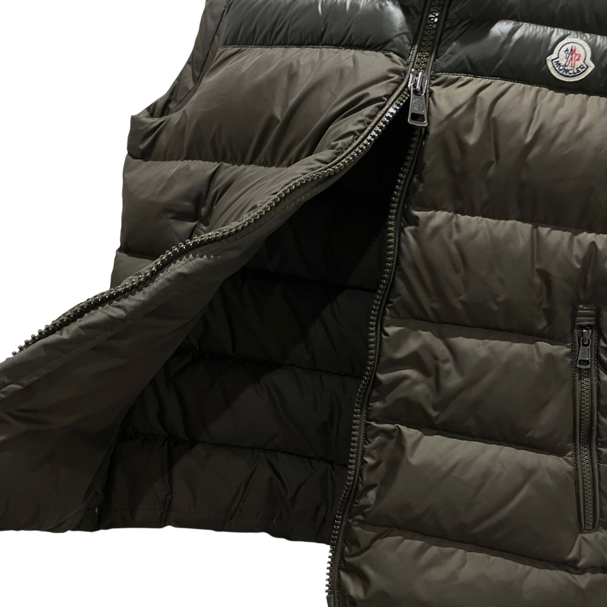 MONCLER 【DUPRES】ダウンベストA20914337085 54654 古着・中古-4枚目のアイテム画像