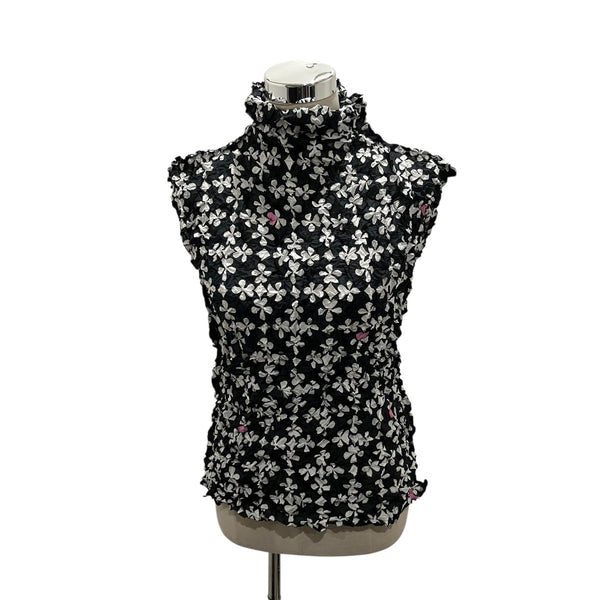 me ISSEY MIYAKE ノースリーブカットソー　MADEINJAPAN me ISSEY MIYAKE(ミーイッセイミヤケ) 26SS【SUIT MERINGUE TOP