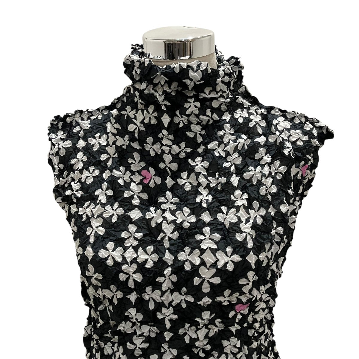 me ISSEY MIYAKE(ミーイッセイミヤケ) 26SS【SUIT MERINGUE TOP