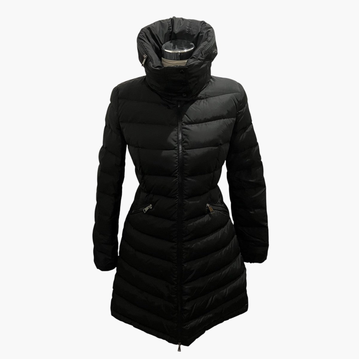 MONCLER 【FLAMMETTE】ダウンコートC20934993105 古着・中古-1枚目のアイテム画像