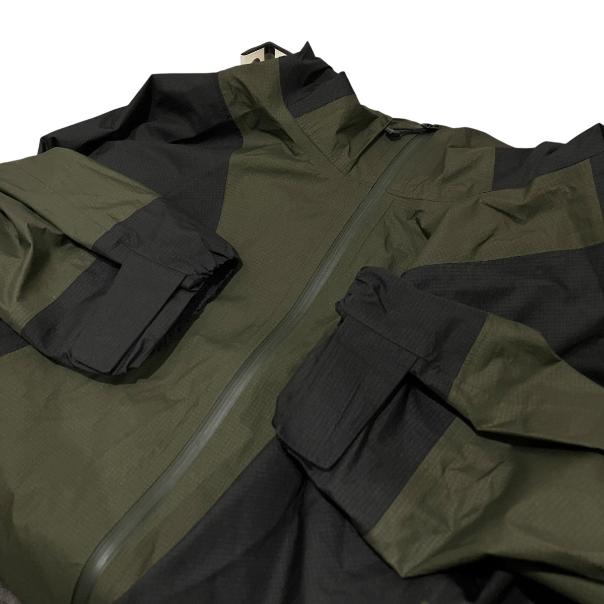 UNDERCOVER×THE NORTH FACE 24SS【Soukuu Hike Packable Mountain Light Shell Jacket】マウンテンパーカーNF0A87UE 古着・中古-5枚目のアイテム画像