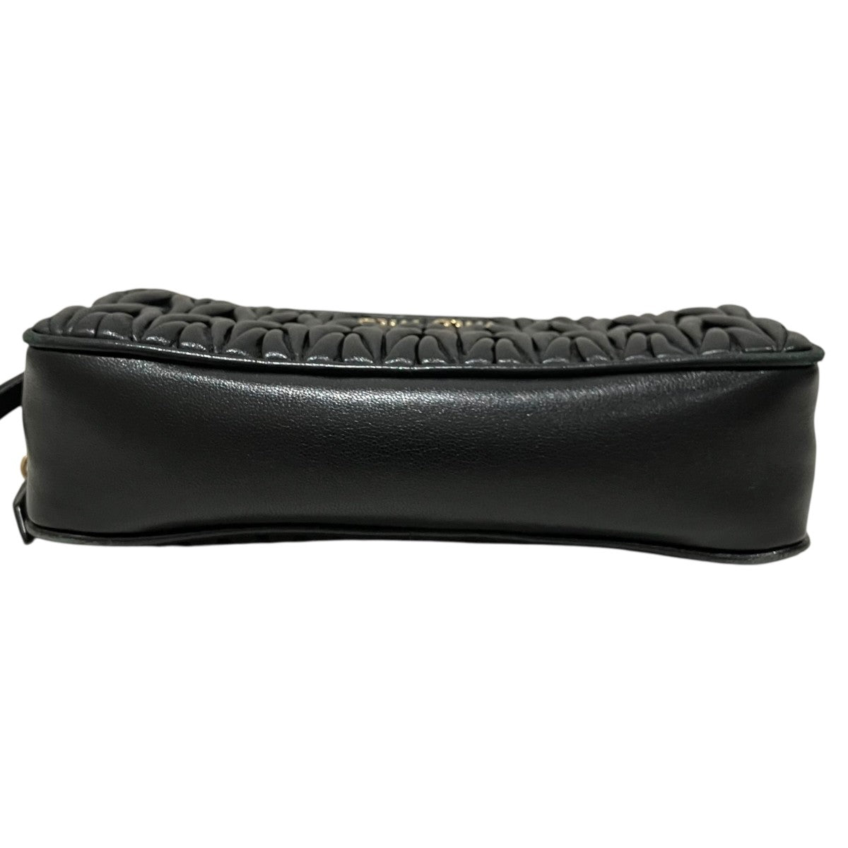 MIU MIU 【マテラッセ】ショルダーバッグ5BH118 古着・中古-4枚目のアイテム画像
