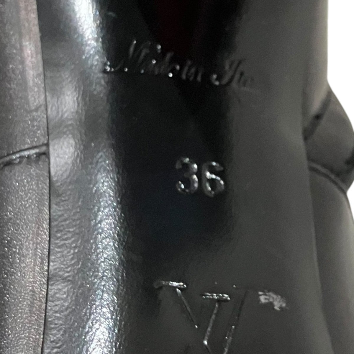 LOUIS VUITTON×草間彌生 22年【シルエットラインアンクルブーツ】ショートブーツ1AB9M4 古着・中古-9枚目のアイテム画像
