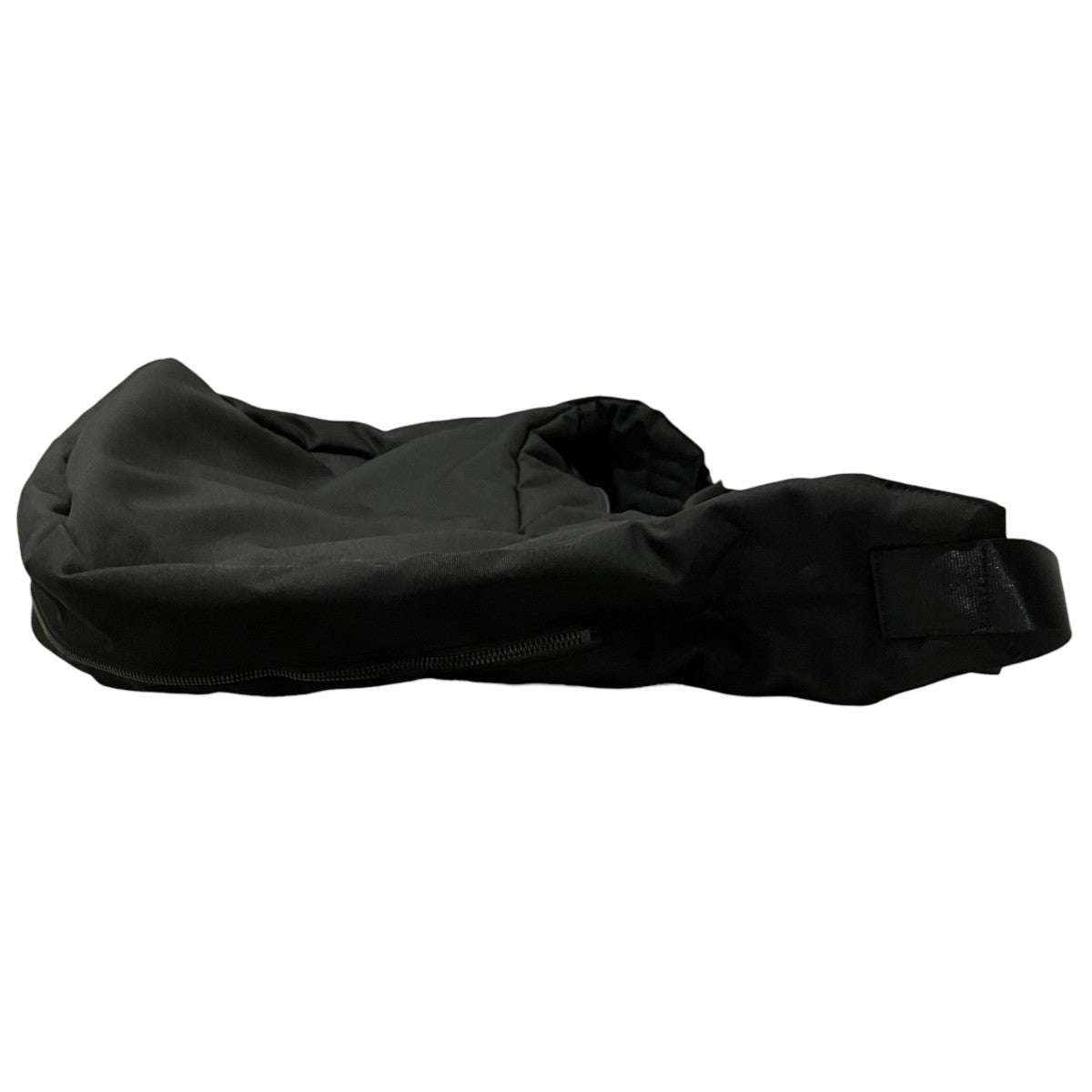 SU 【New Bottom Zip Bag】メッセンジャーバッグ25AWSU10BLACK 古着・中古-4枚目のアイテム画像
