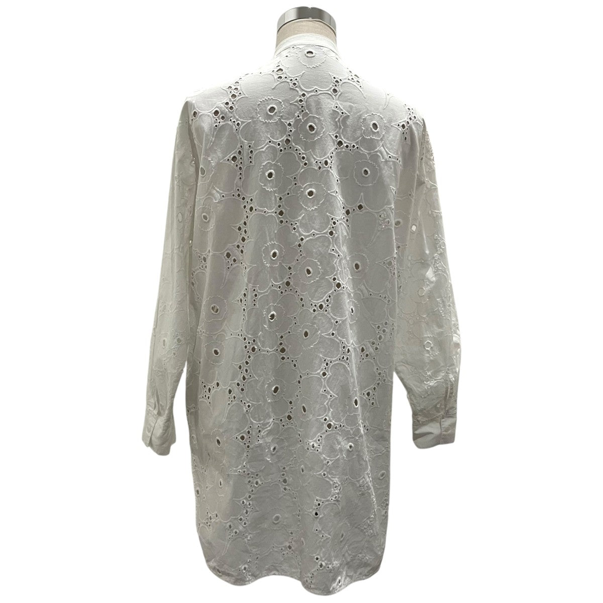 marimekko 【KAUNIHISTI UNIKKO】プルオーバーレースシャツ 古着・中古-2枚目のアイテム画像