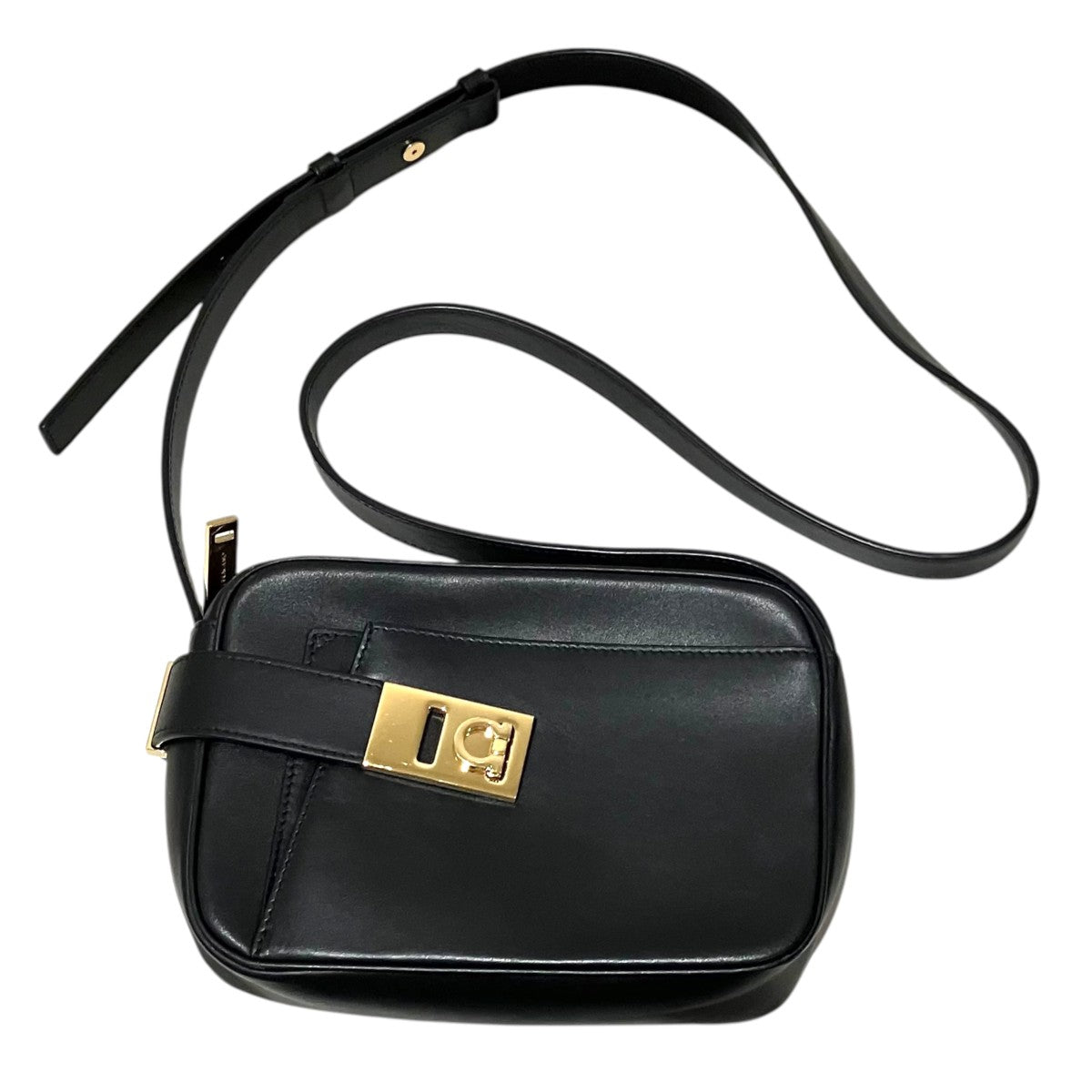 Ferragamo ガンチーニカメラバック 古着・中古-2枚目のアイテム画像
