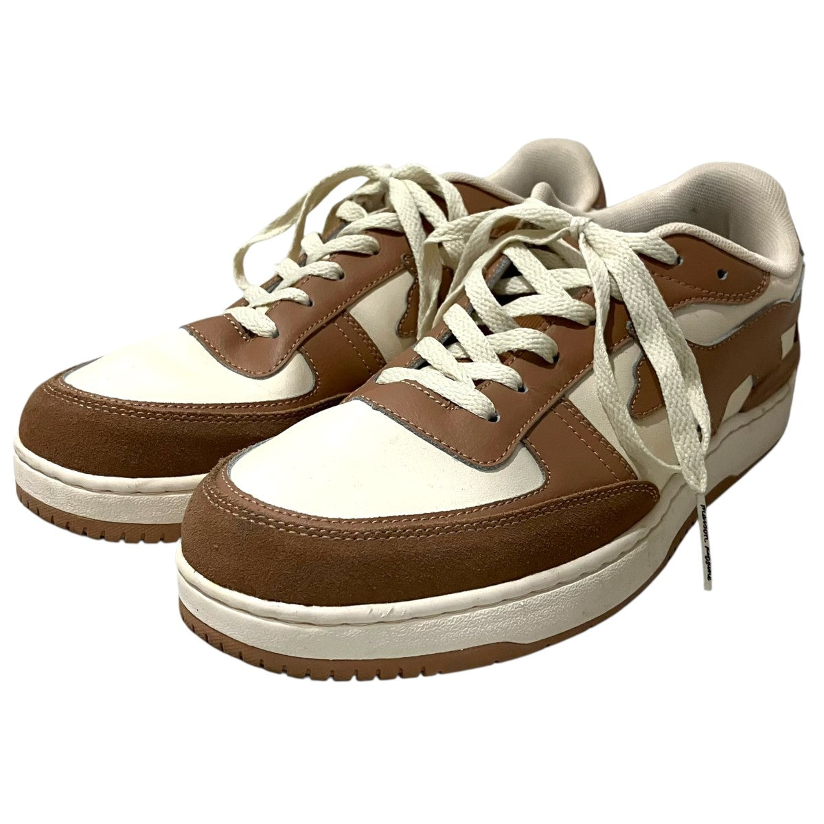 MAISON KITSUNE ローカットスニーカーMM04804LR0034 古着・中古-1枚目のアイテム画像