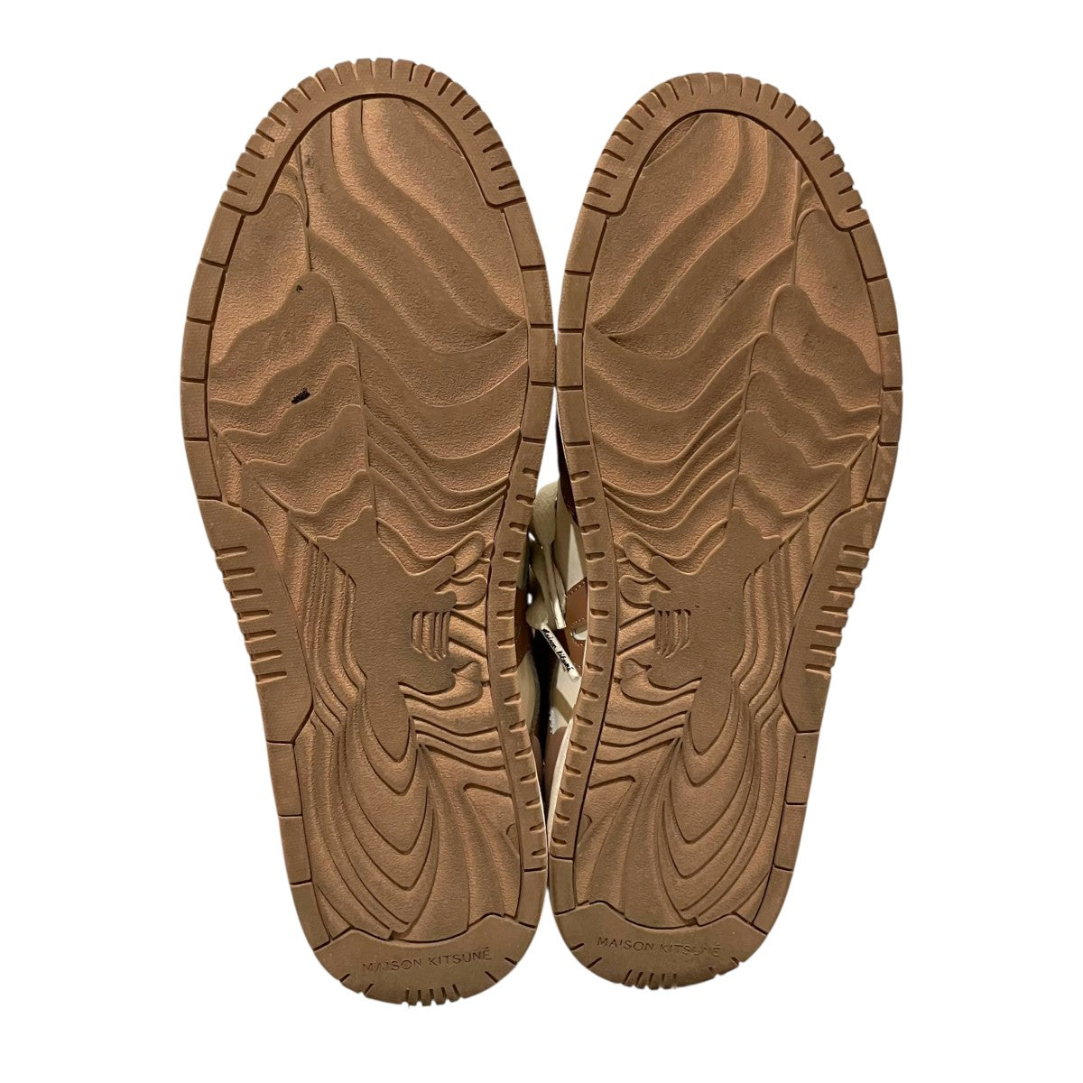 MAISON KITSUNE ローカットスニーカーMM04804LR0034 古着・中古-5枚目のアイテム画像