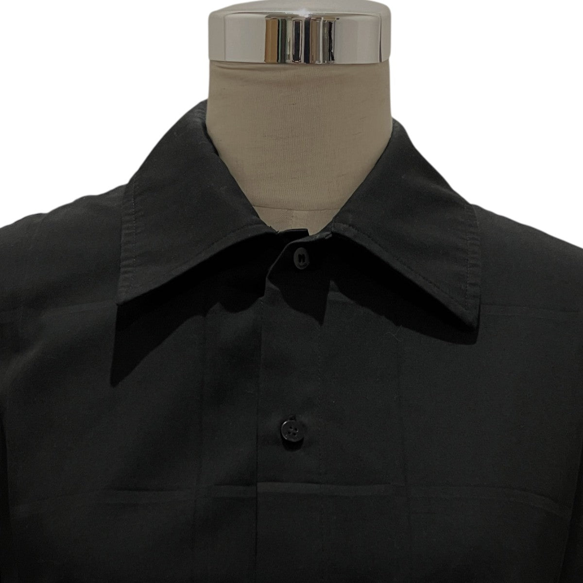 JACQUEMUS 【The Corto shirt】タック加工シャツ246SH096-1671-990 古着・中古-4枚目のアイテム画像