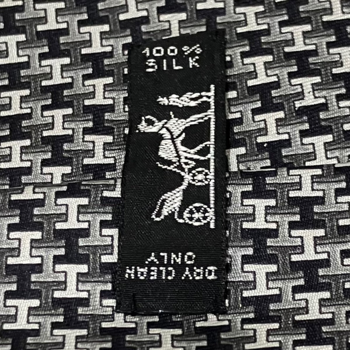 HERMES Hロゴ総柄ネクタイ 古着・中古-5枚目のアイテム画像