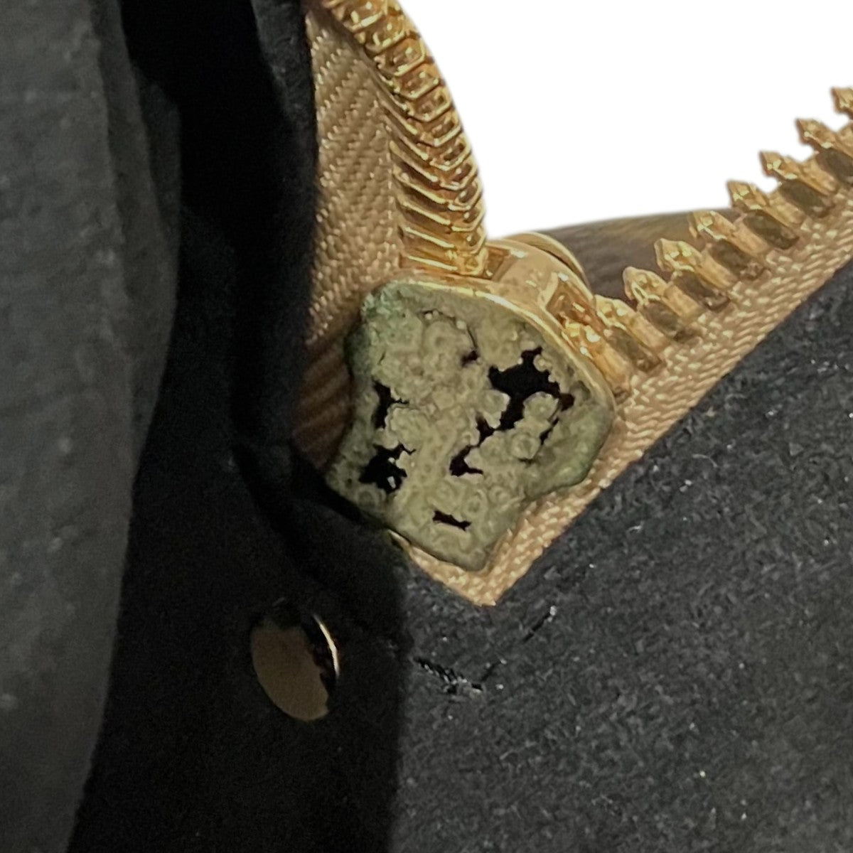 LOUIS VUITTON 【スティーブン】ショルダーバッグM95281 古着・中古-10枚目のアイテム画像