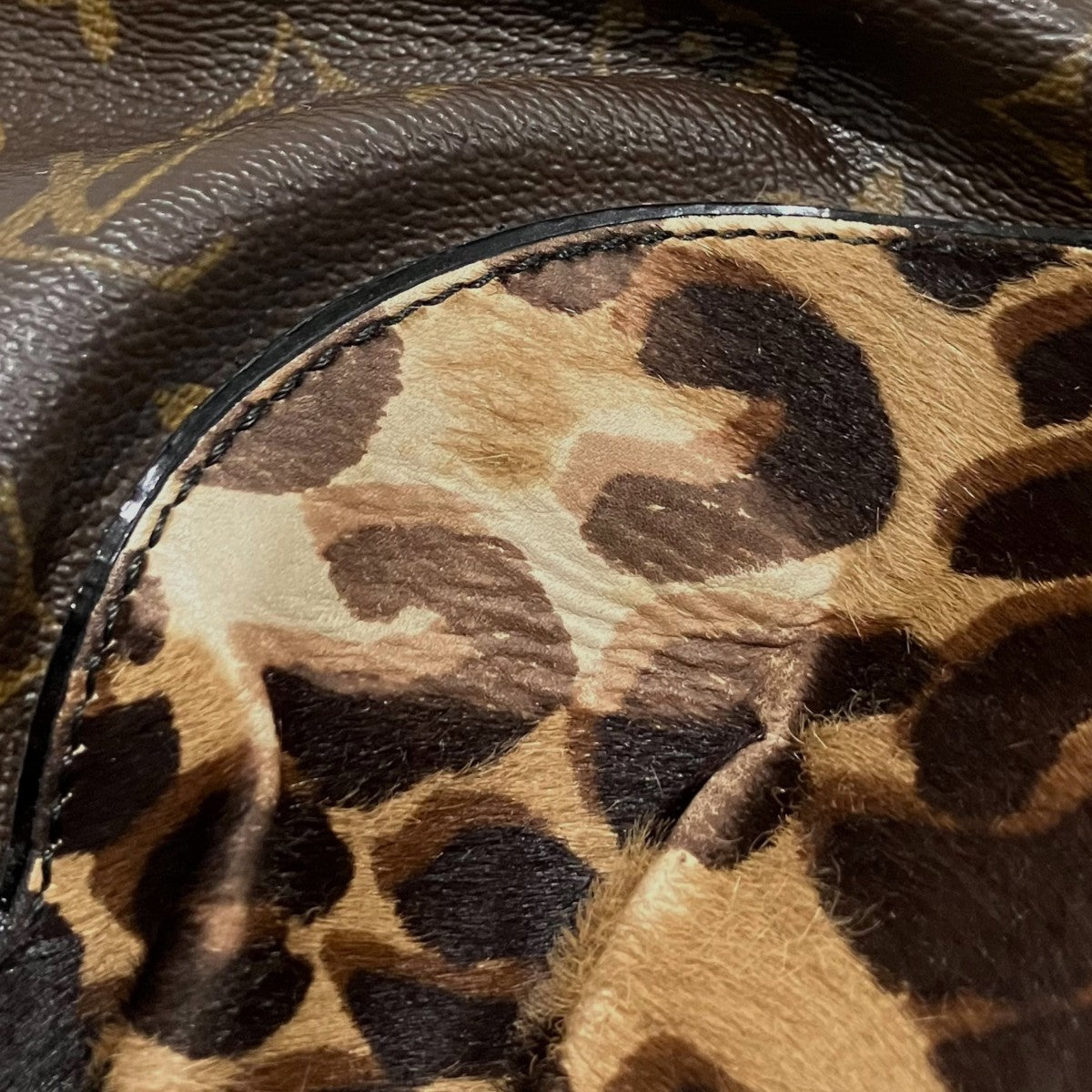 LOUIS VUITTON 【スティーブン】ショルダーバッグM95281 古着・中古-8枚目のアイテム画像