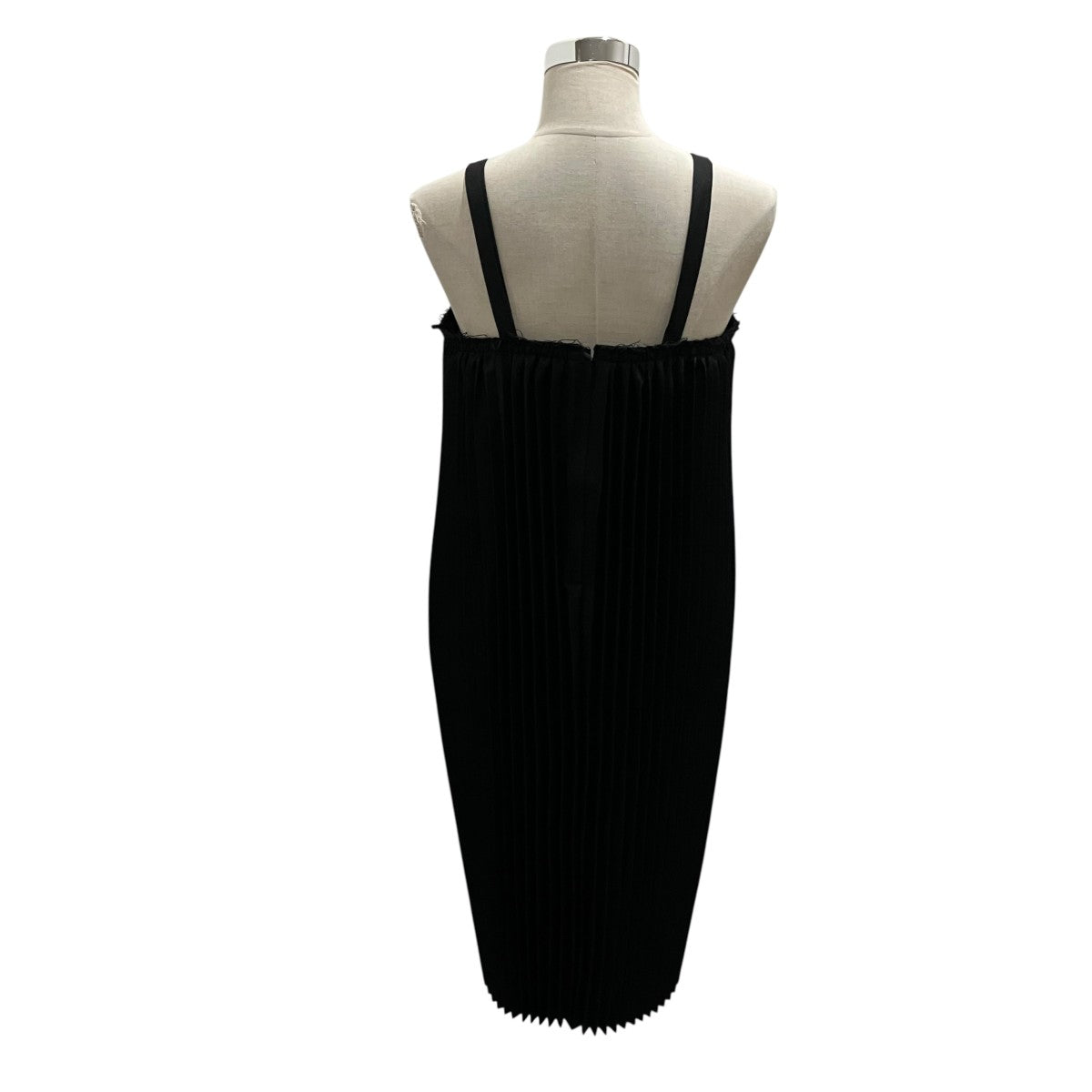 COMME des GARCONS COMME des GARCONS 25SSエステルプリーツワンピースRO-A003 古着・中古-2枚目のアイテム画像